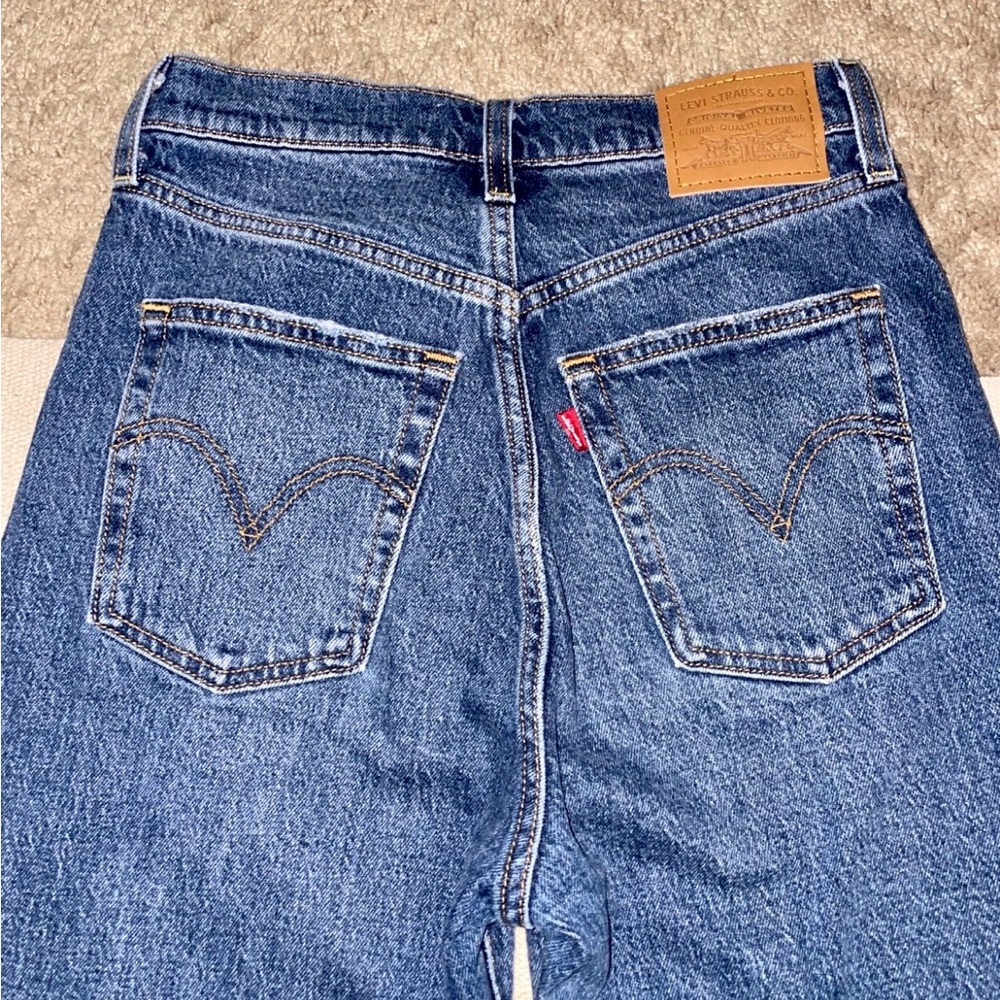 ❌Sold❌Levis ribcage ultra high rise straight ankle jean size 26 - Picture 11 of 11